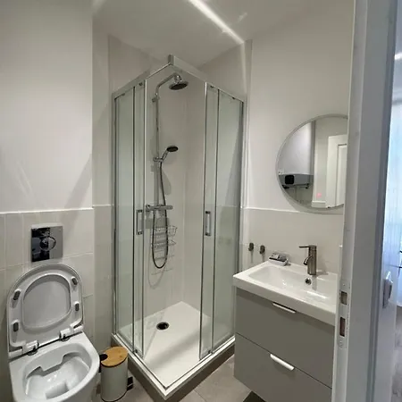 Le Joli Appartement - Parking Gratuit, Wifi, Rer C Choisy-Le-Roi Exterior photo